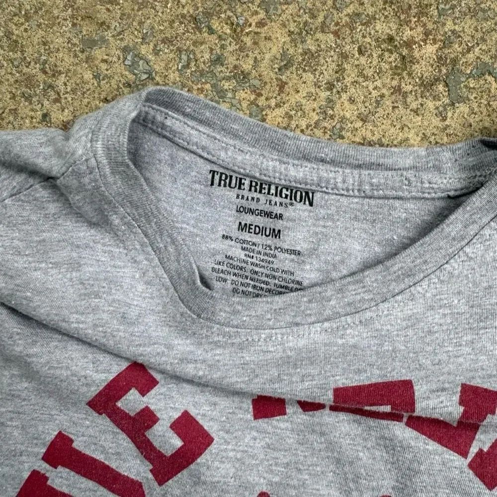 True Religion ClassicāLogo Shirt - Picture 2 of 4